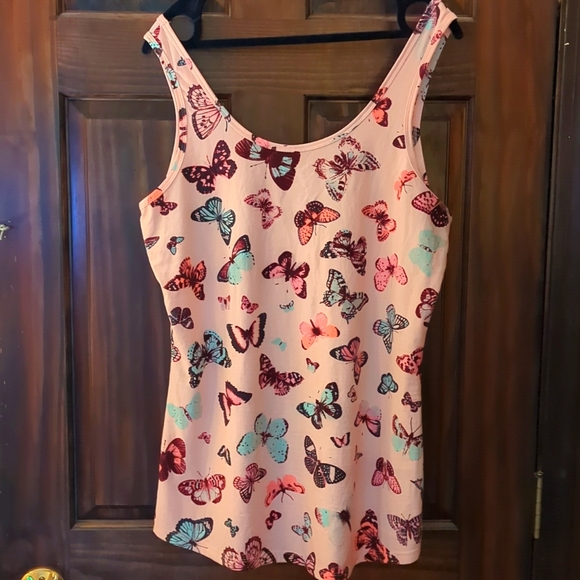 Butterfly Tank - Picture 3 of 3